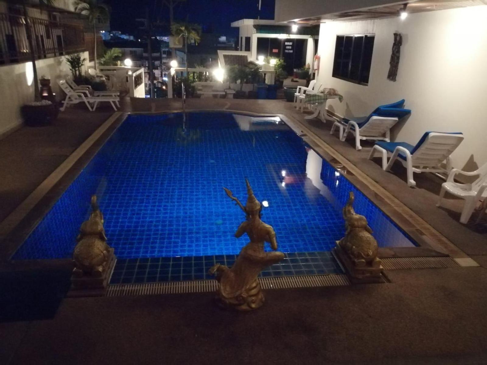 Blue Sky Residence Patong Eksteriør bilde