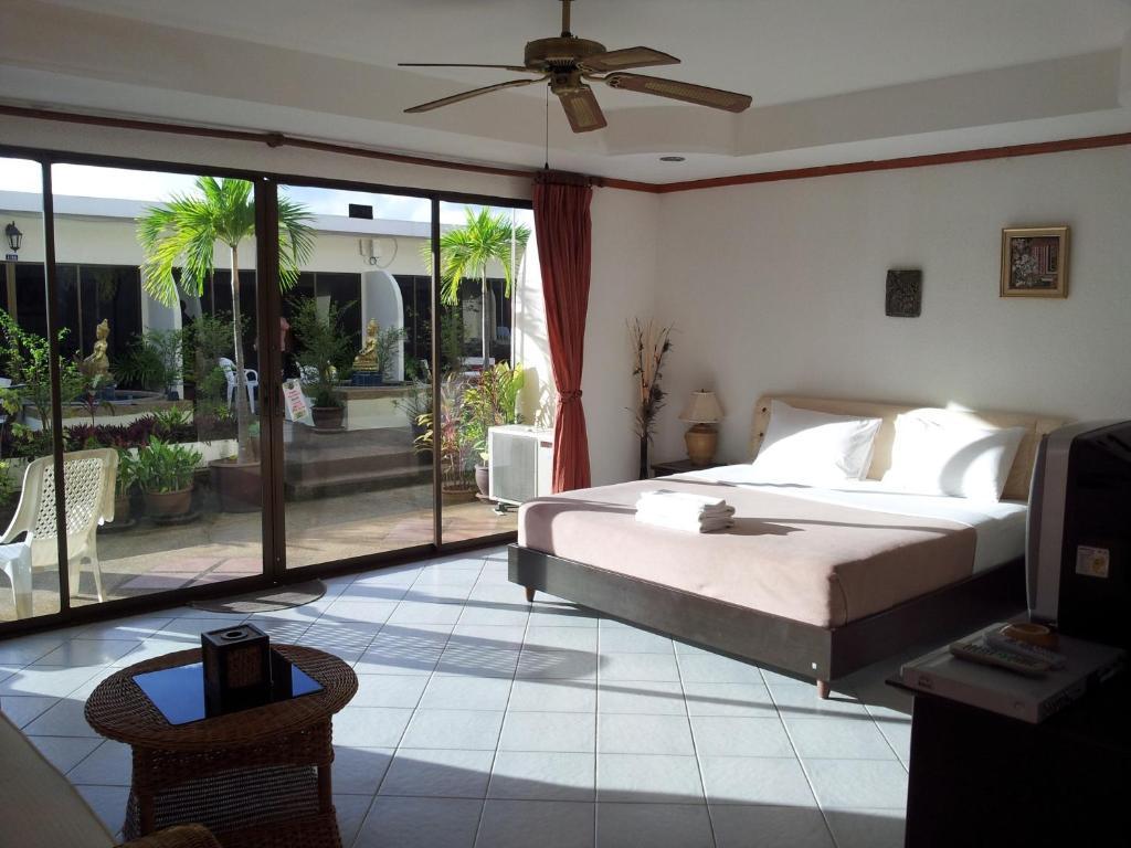 Blue Sky Residence Patong Eksteriør bilde