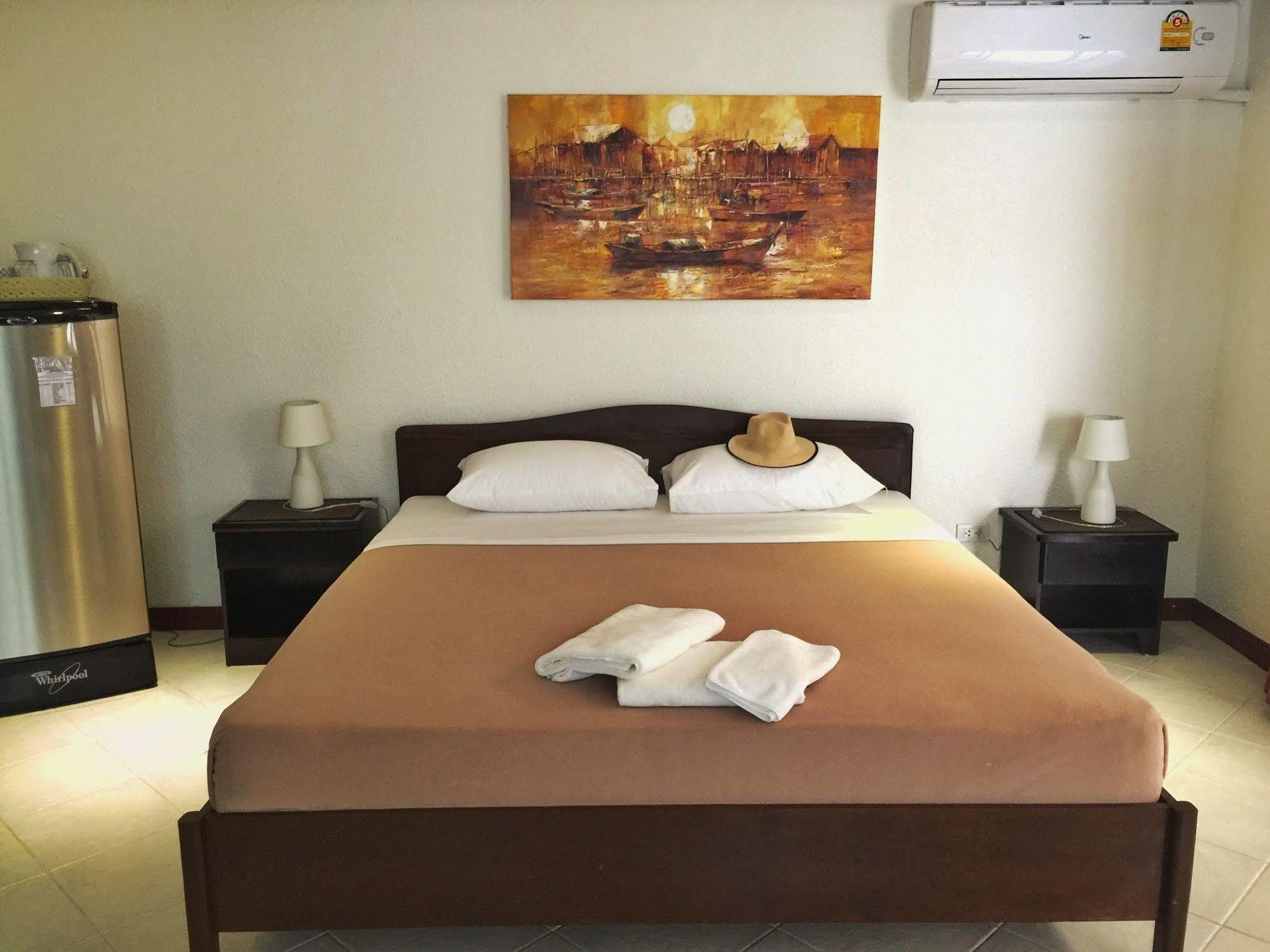 Blue Sky Residence Patong Eksteriør bilde