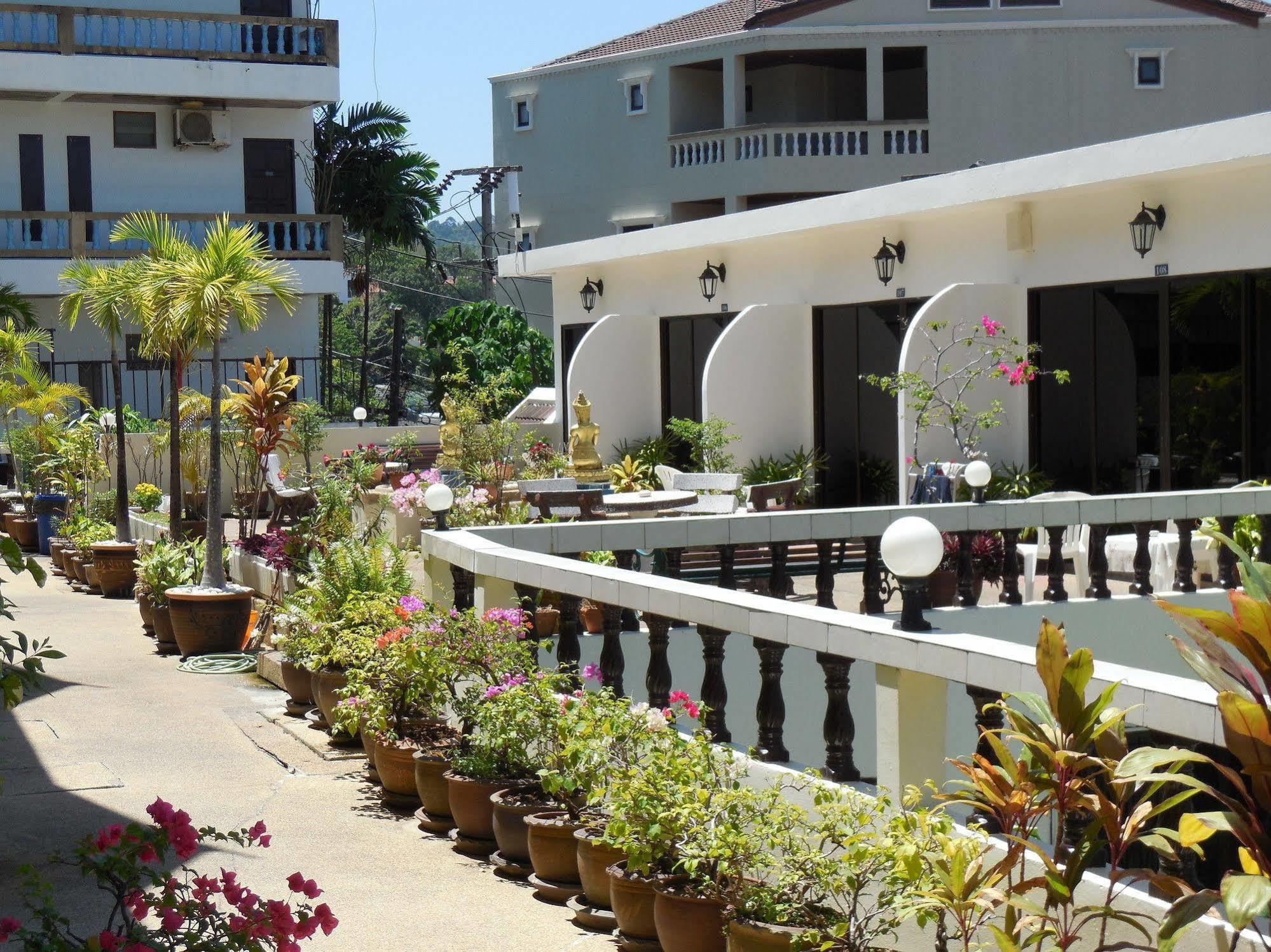 Blue Sky Residence Patong Eksteriør bilde