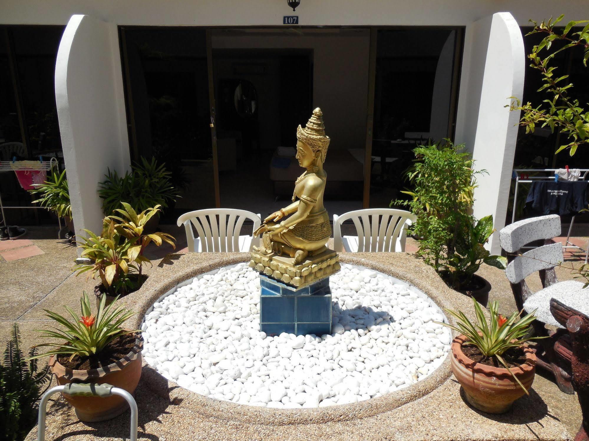 Blue Sky Residence Patong Eksteriør bilde